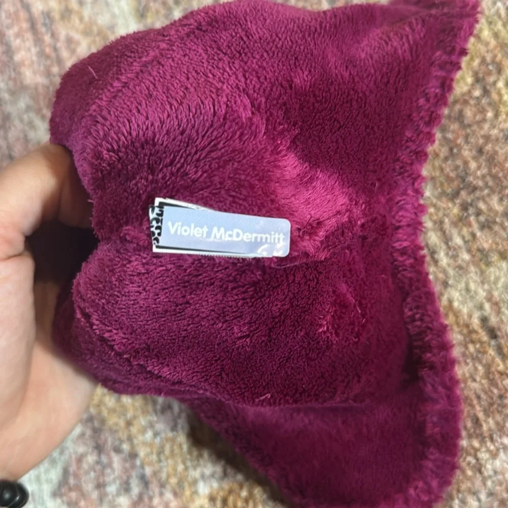 The north face littles faroe beanie cabaret pink leapard small print baby girl